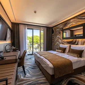 *** Szálloda Hotel Debrecen Magyarország