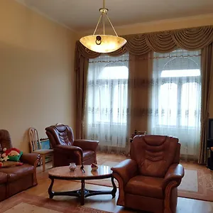  Apartman Gabriella Tábor Utca 5 Magyarország