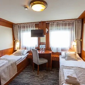 Onriver - Grand Jules Budapest