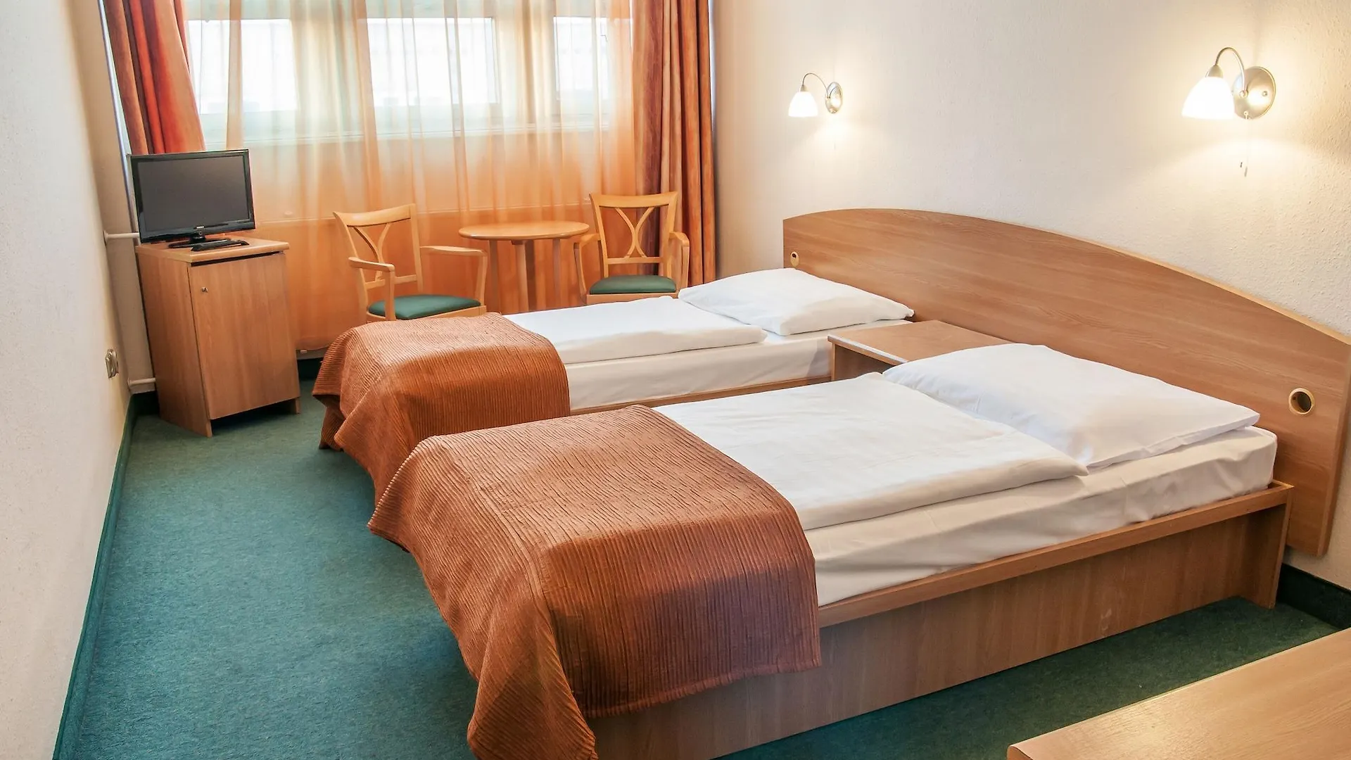 ***  Hotel Eben Budapeszt Węgry